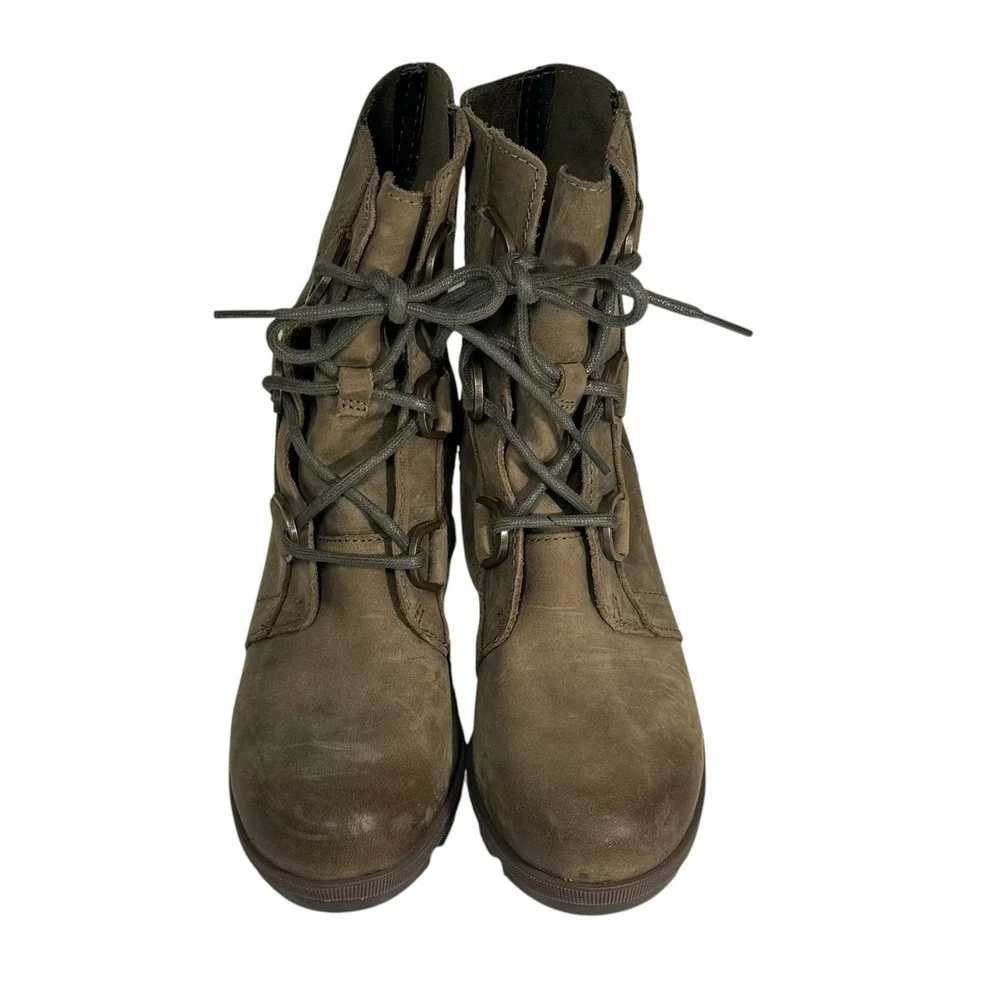 Sorel Women Joan‎ of Arctic Boot Size 6.5 Waterproof Olive Combat Wedge Lug